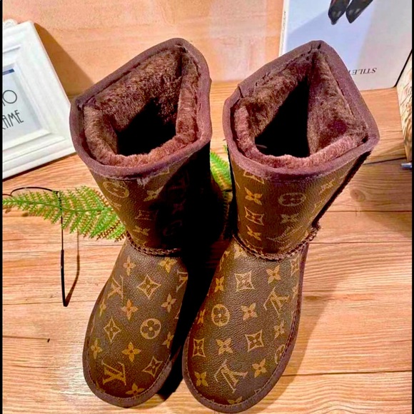 Louis Vuitton Shoes - LV Ugg boots ✨